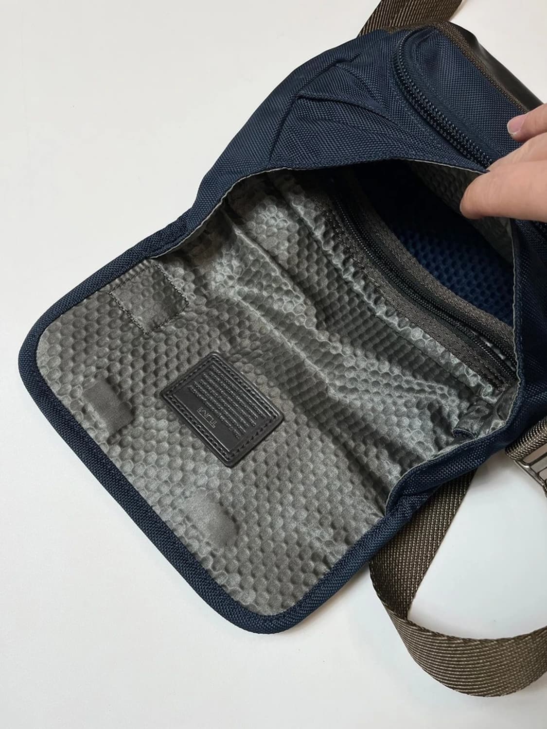 투미 알파 브라보 바스토우 크로스바디 Q1358 상품이미지6