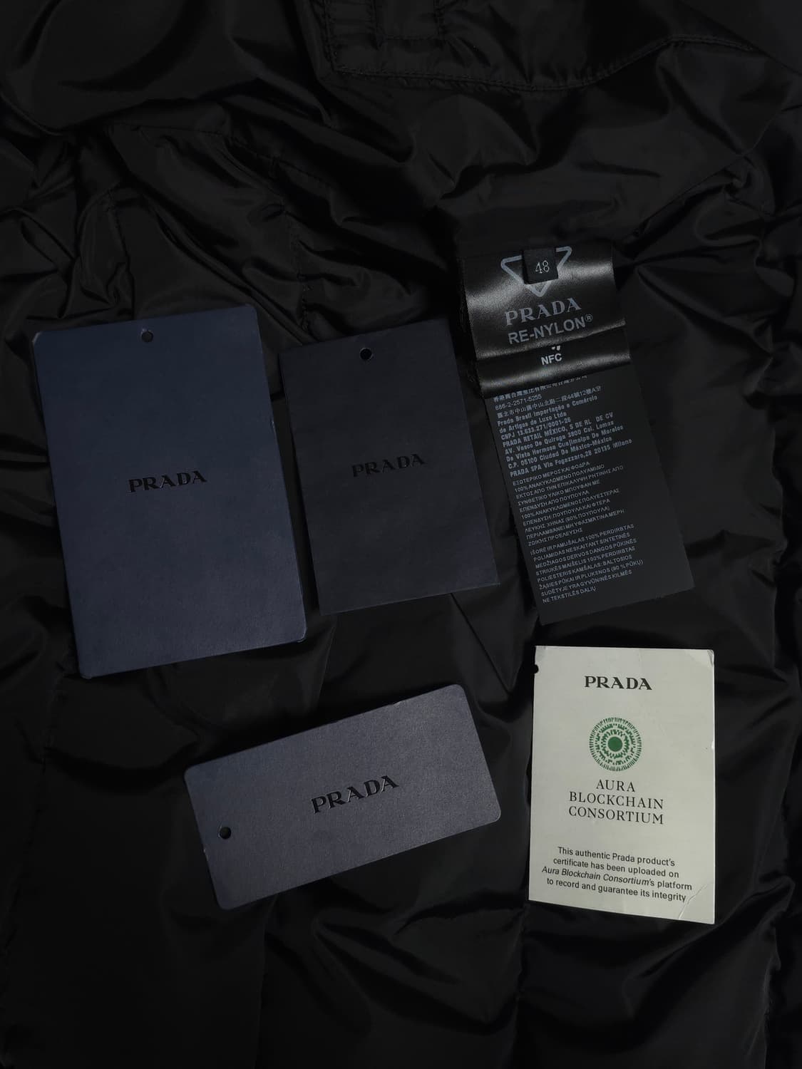 [48] 프라다 리나일론 패딩 블랙(SGB112) 상품이미지7
