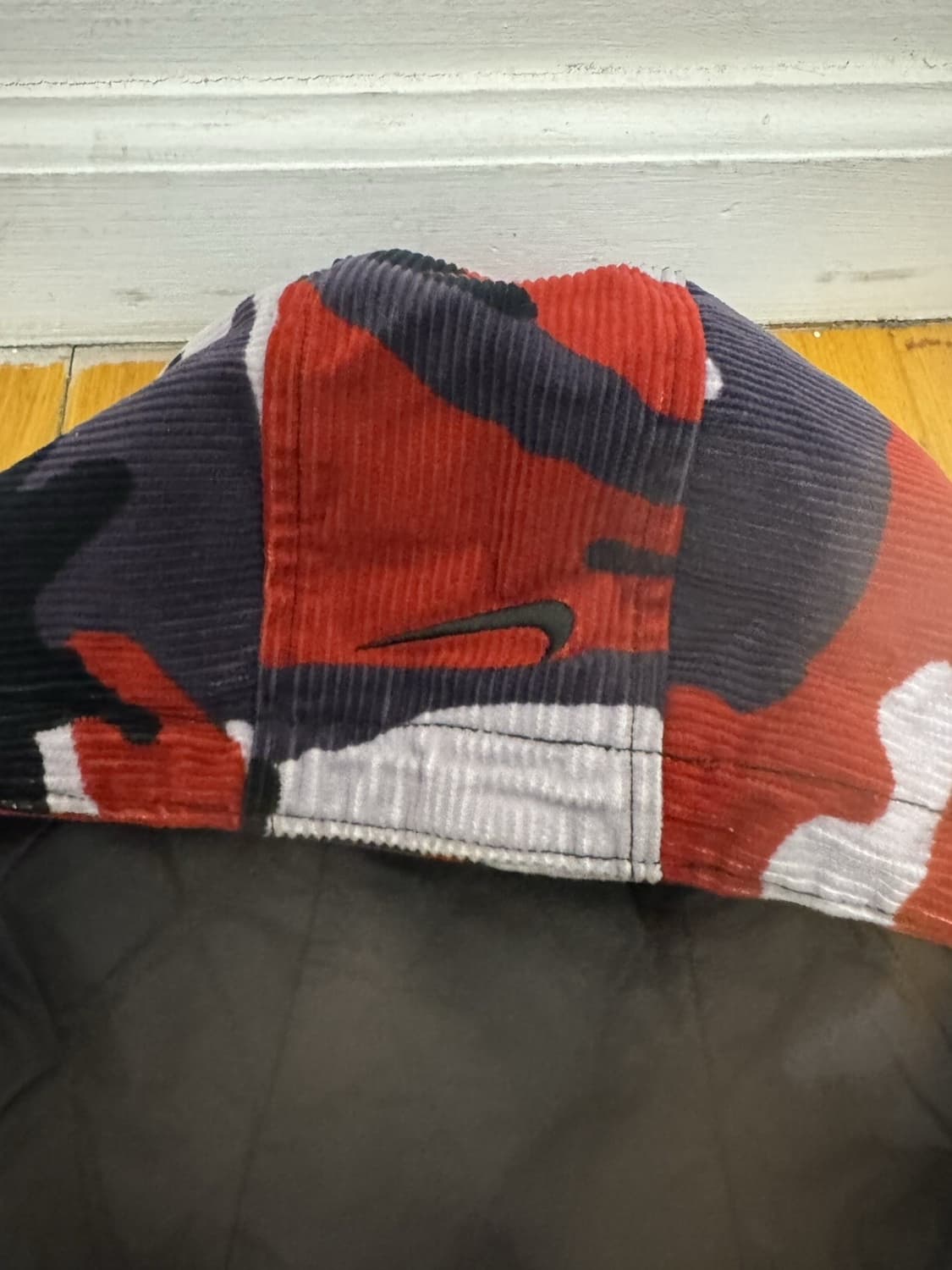 슈프림 x 나이키 아크 코듀로이 카모 후드집업 레드 상품이미지6