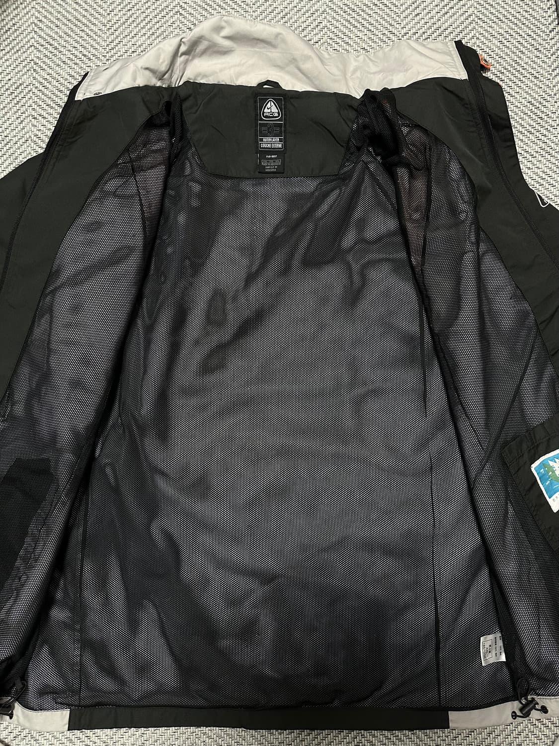 나이키ACG 올드스쿨 방수 바람막이 110 상품이미지7