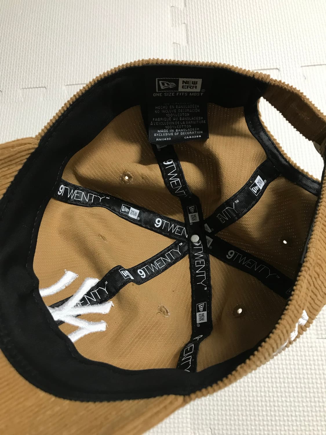 뉴에라 MOMA 골덴 캡모자 상품이미지2