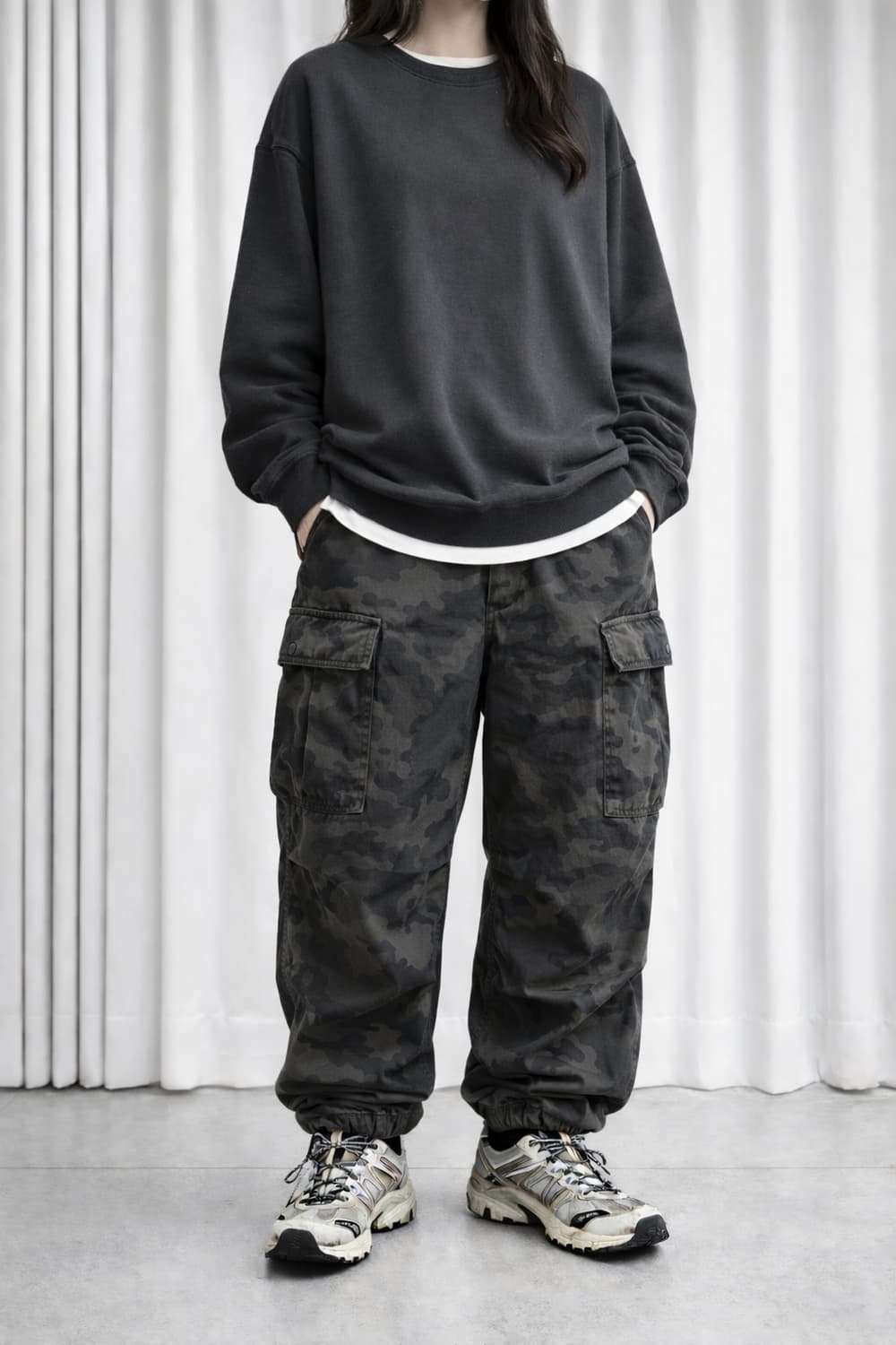 소버먼트 차콜맨투맨 남녀공용(새상품) 상품이미지1