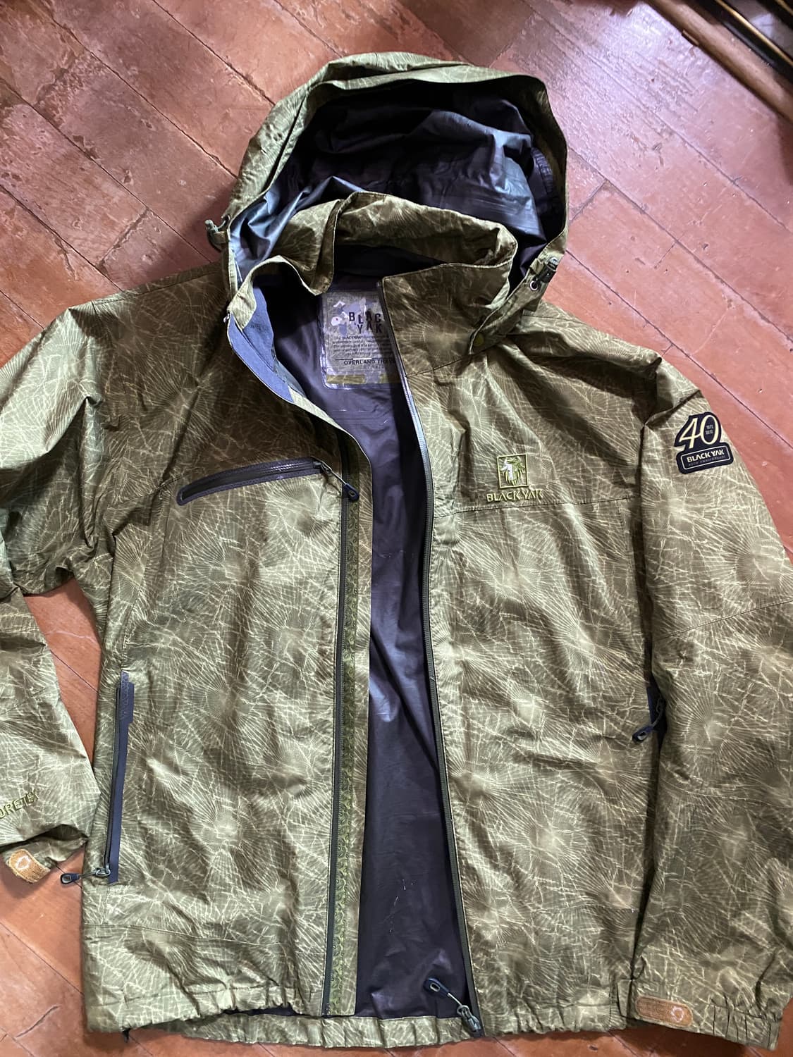 블랙야크 40주년 한정고어텍스 자켓 105 상품이미지1