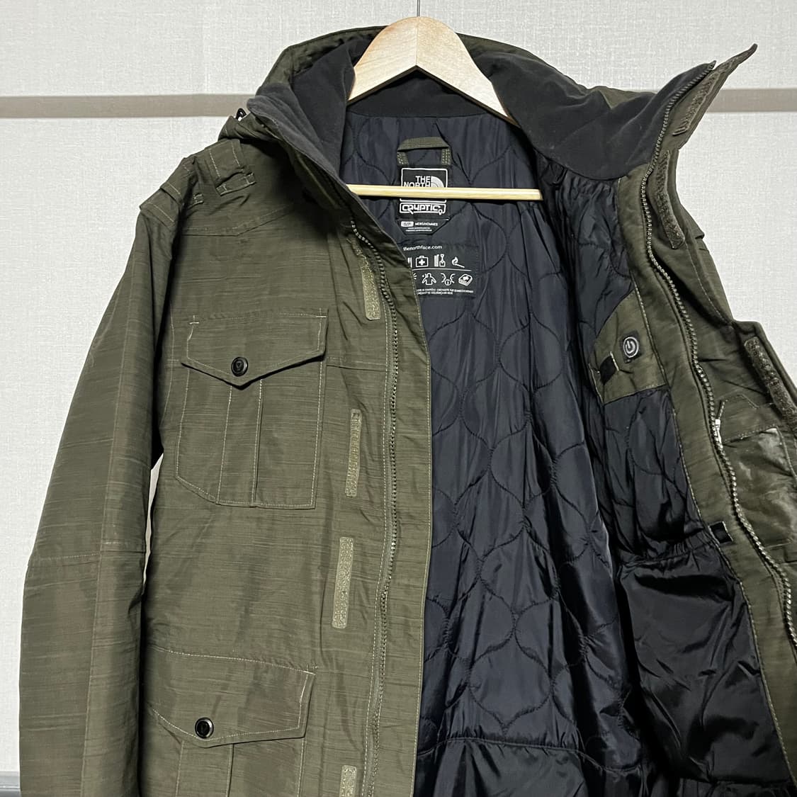 노스페이스 카키색 점퍼 S 상품이미지10