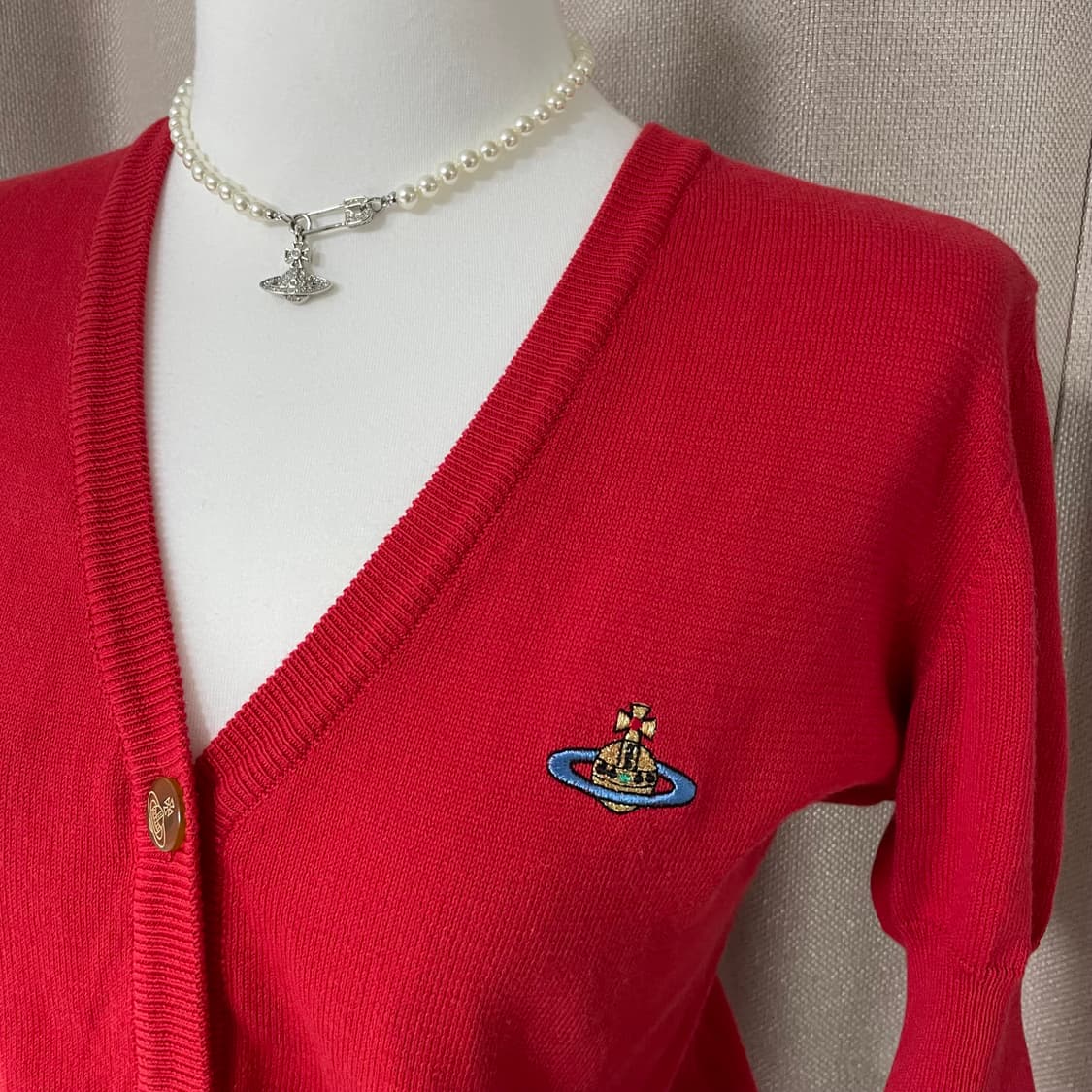 비비안웨스트우드 임포트 레드 가디건 상품이미지3