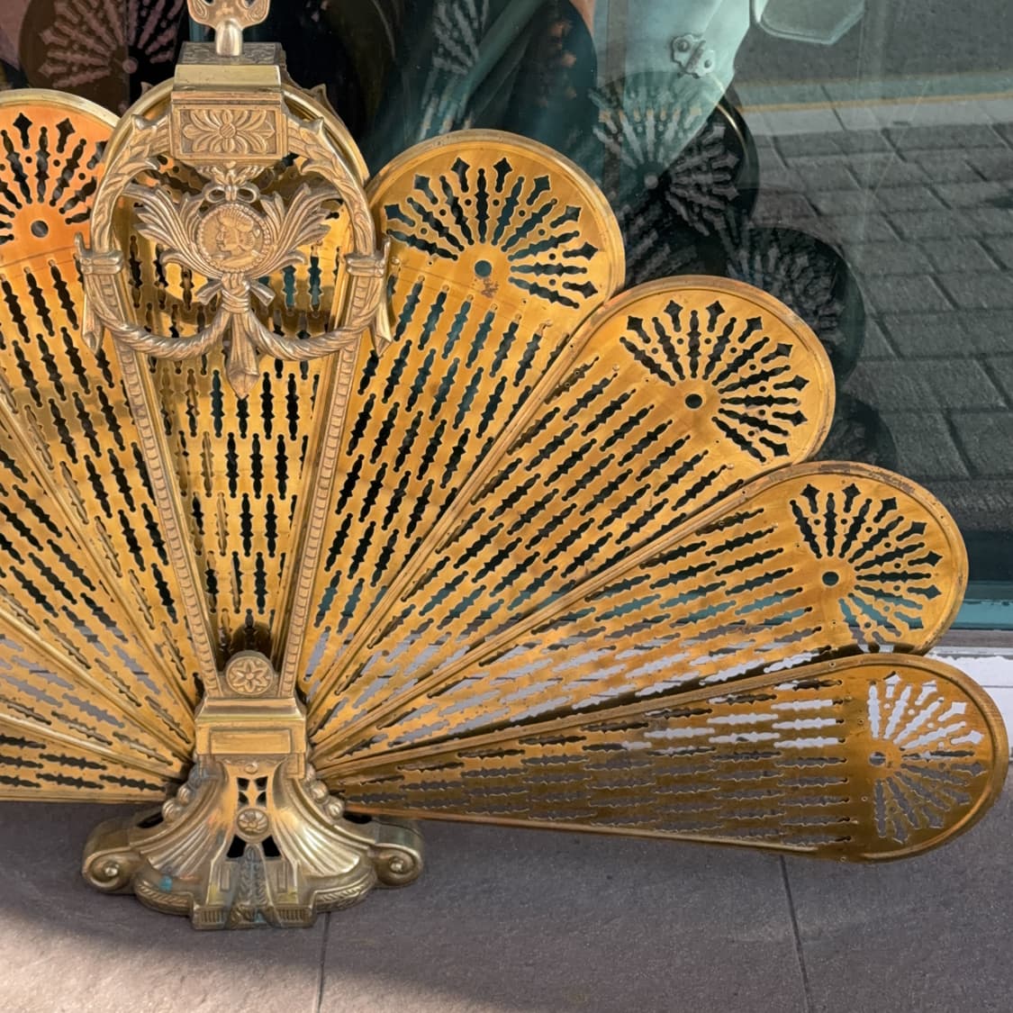 황동 피콕 팬 벽난로 스크린 상품이미지3