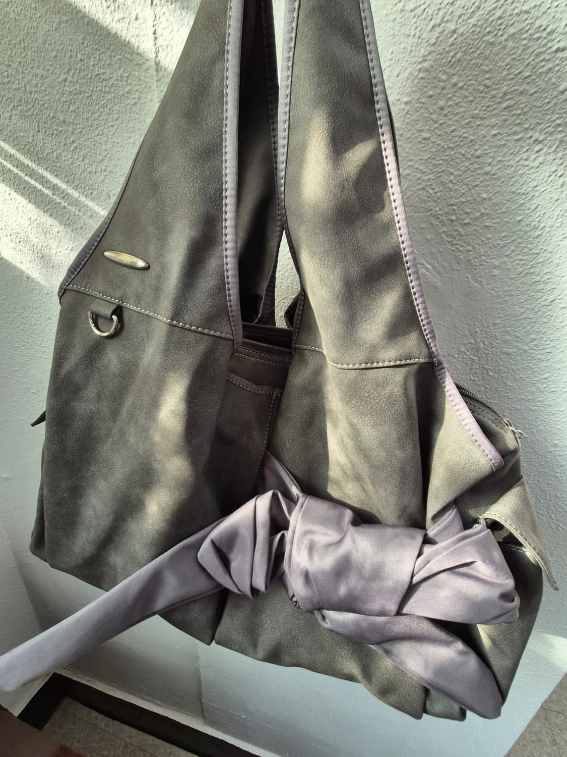 시월107 보우숄더백 누벅그레이 상품이미지1