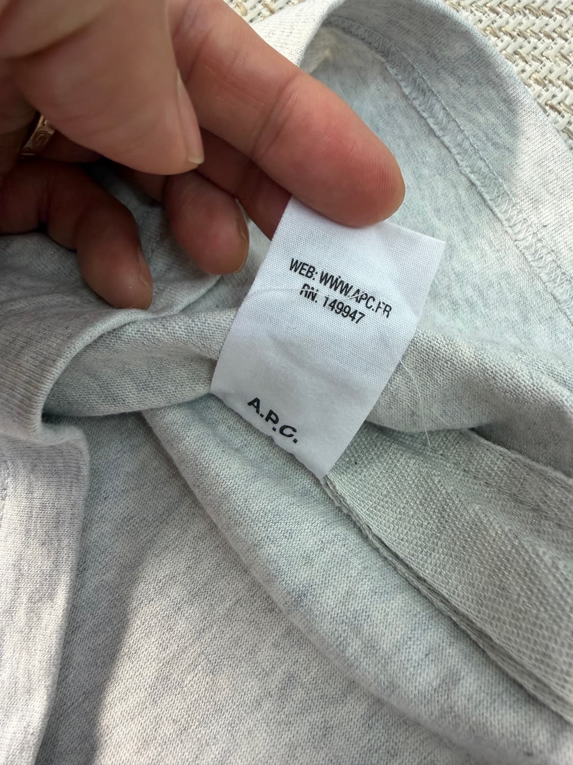 정품) A.P.C. 아페쎄 x 사카이 콜라보 남성 반팔티 L 상품이미지8