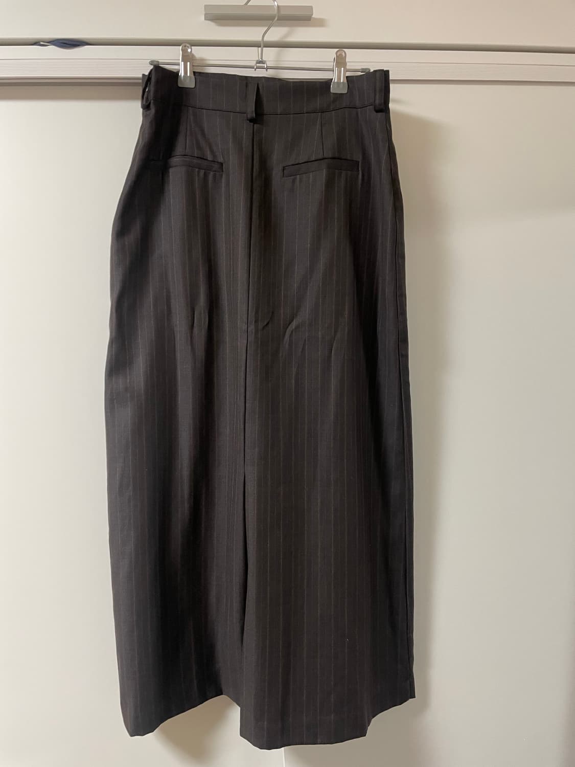 오헤시오 스트라이프 슬릿 롱스커트 브라운 상품이미지5