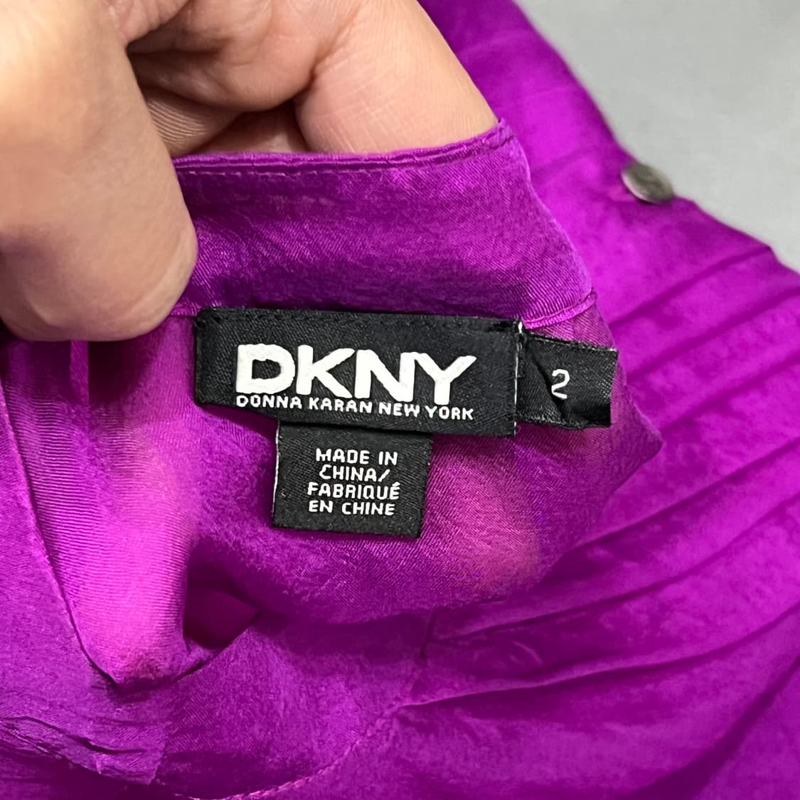  dkny 플리츠 실크 블라우스 y16000 상품이미지6
