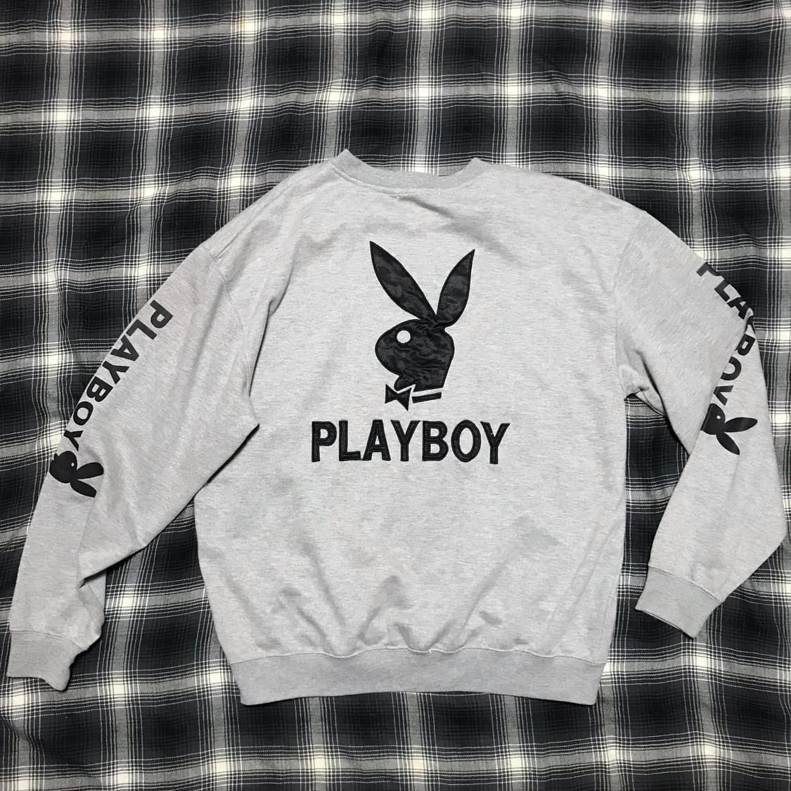 재팬 플레이 보이 나염 나일론 패치 오버핏 스웻셔츠 상품이미지1