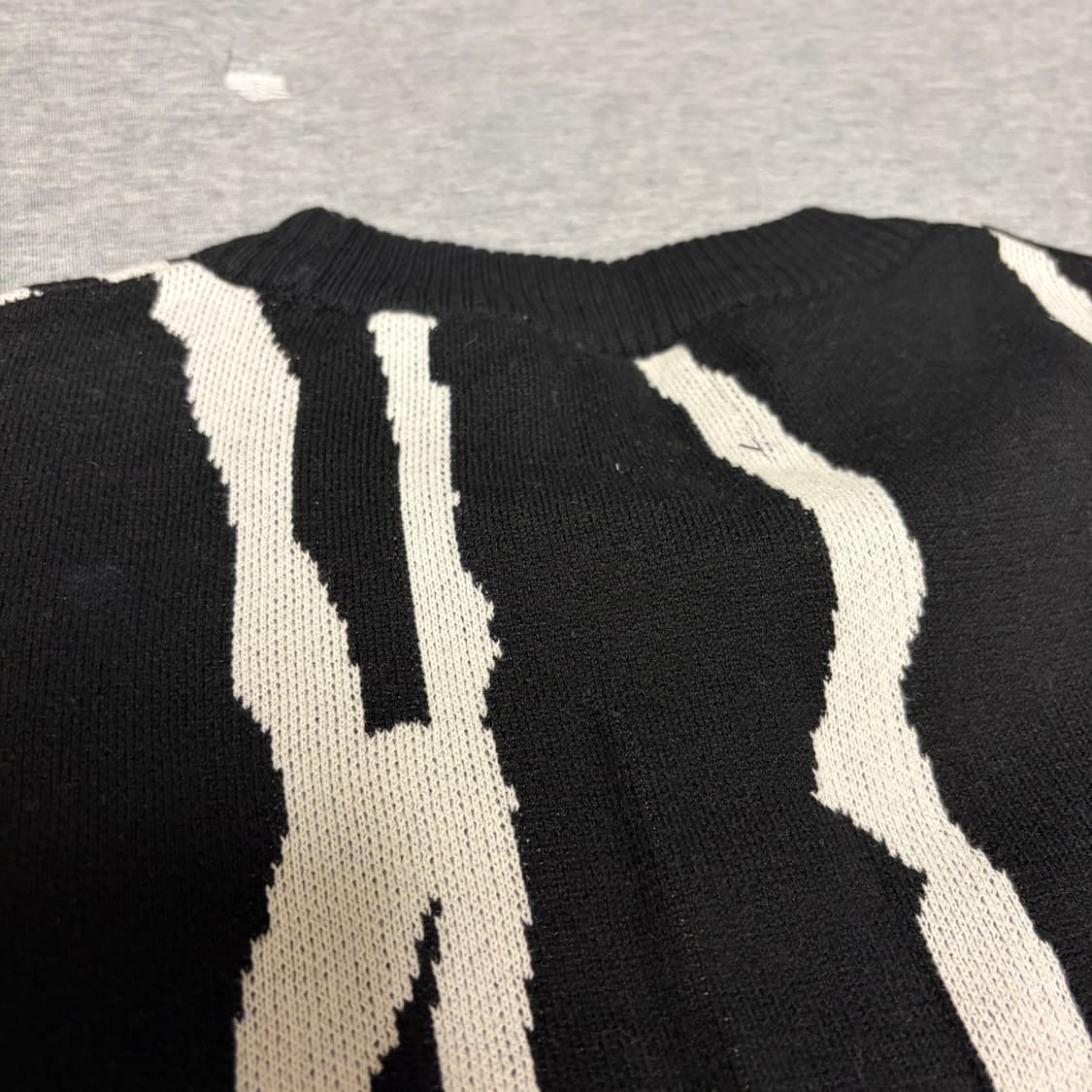 [M] 자라 자카드 니트 스웨터 상품이미지4