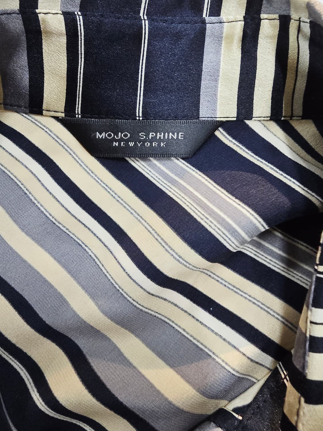 모조에스핀 줄무늬 패턴 실크 블라우스 상품이미지7