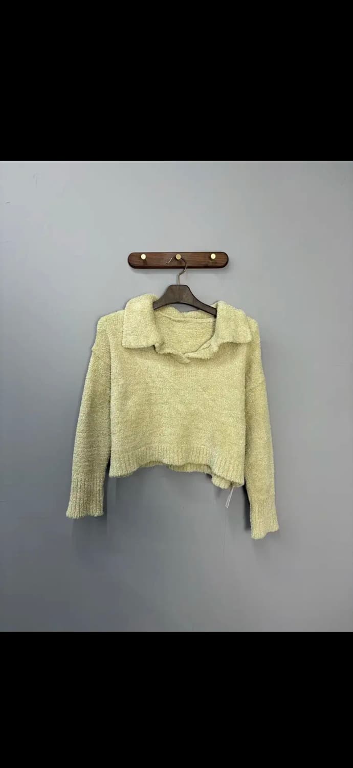 마뗑킴 부클레 크롭 오픈 카라 스웨터 H1327 상품이미지2