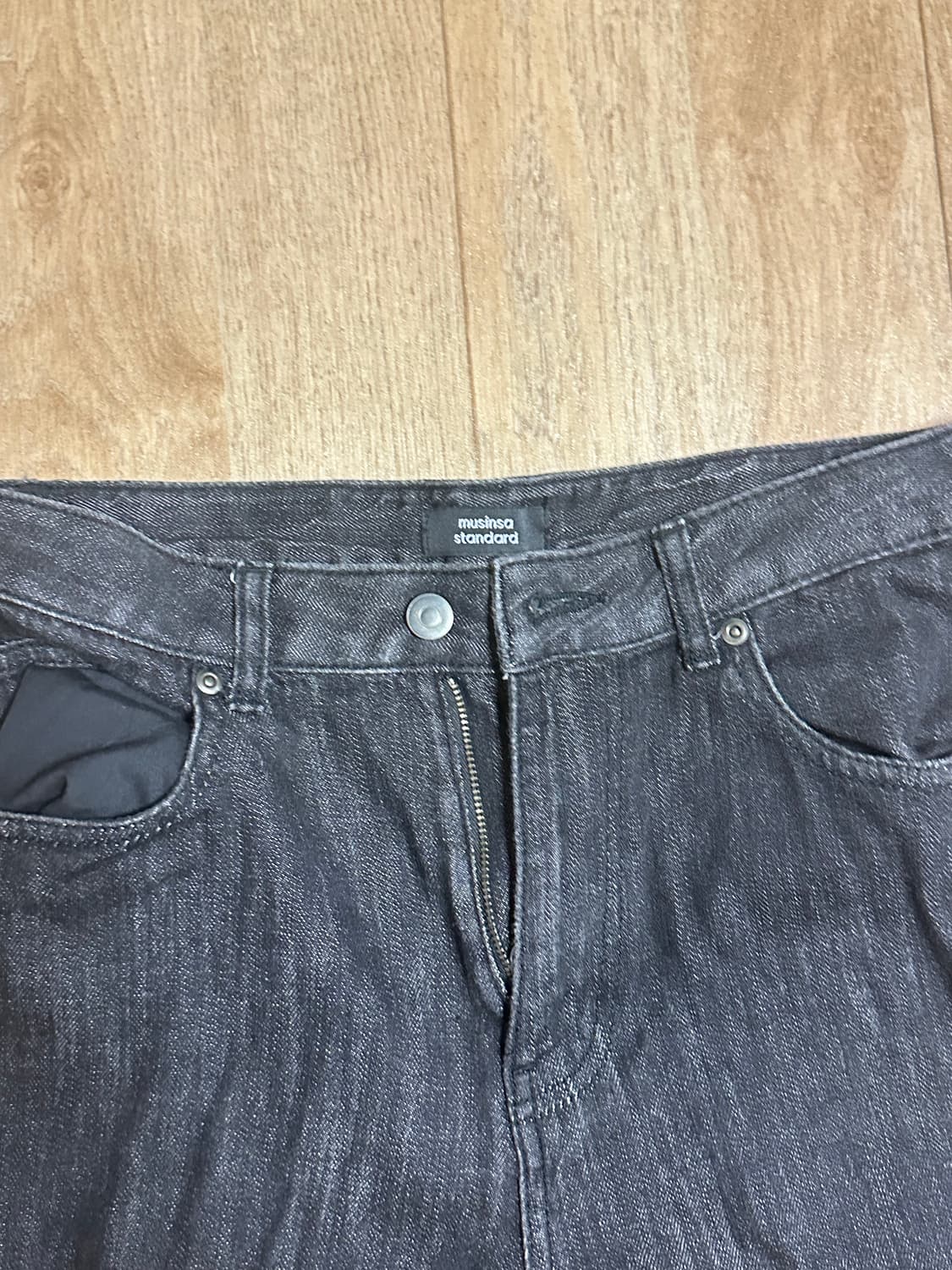 무신사 스탠다드 와이드 데님 로우 블랙 30 상품이미지3