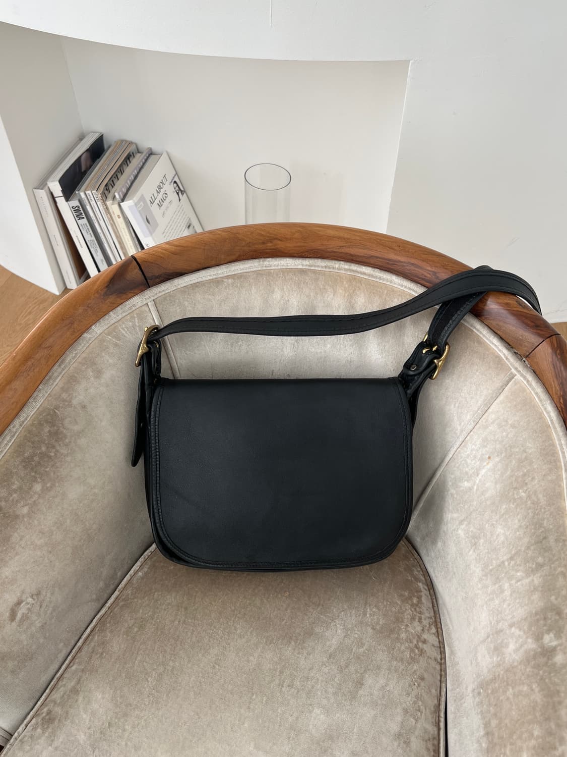 올드 코치 블랙 레더 크로스백 9951 상품이미지10