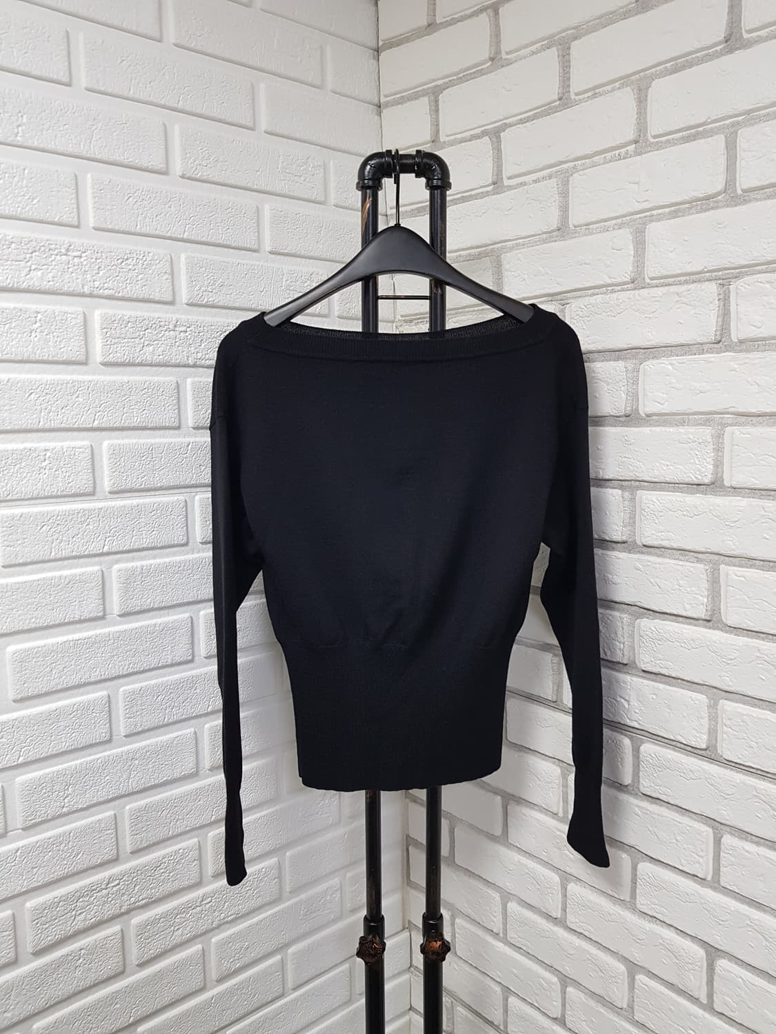 [xs/55/정품] 비비안웨스트우드 구체자수 울니트 블랙 상품이미지2