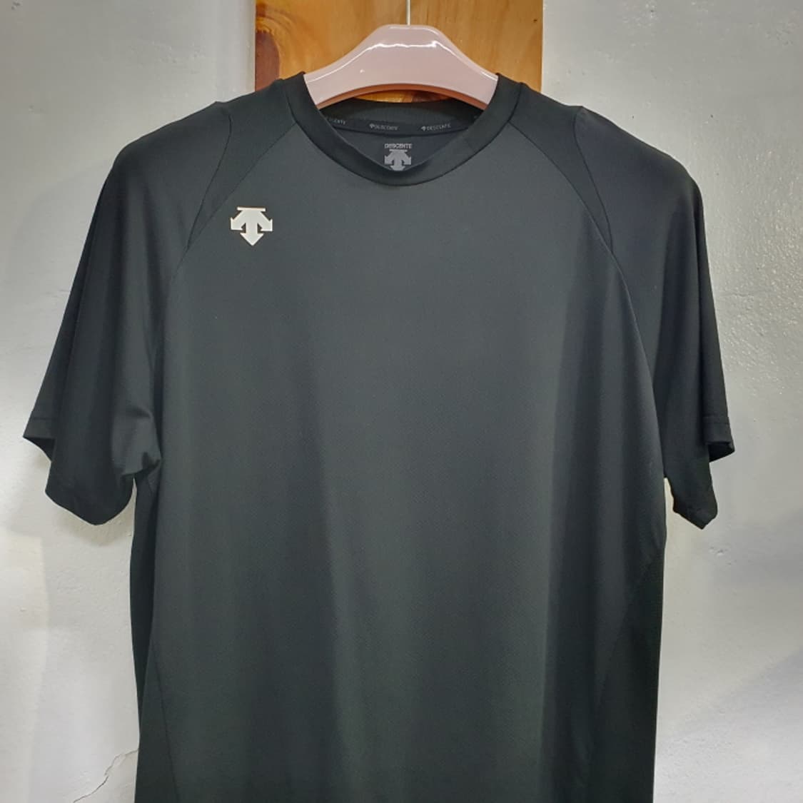 데상트 라운드 반팔티(100) 상품이미지2