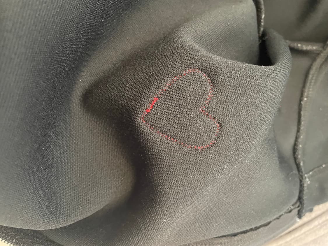 정품 꼼데가르송 후드집업 상품이미지4