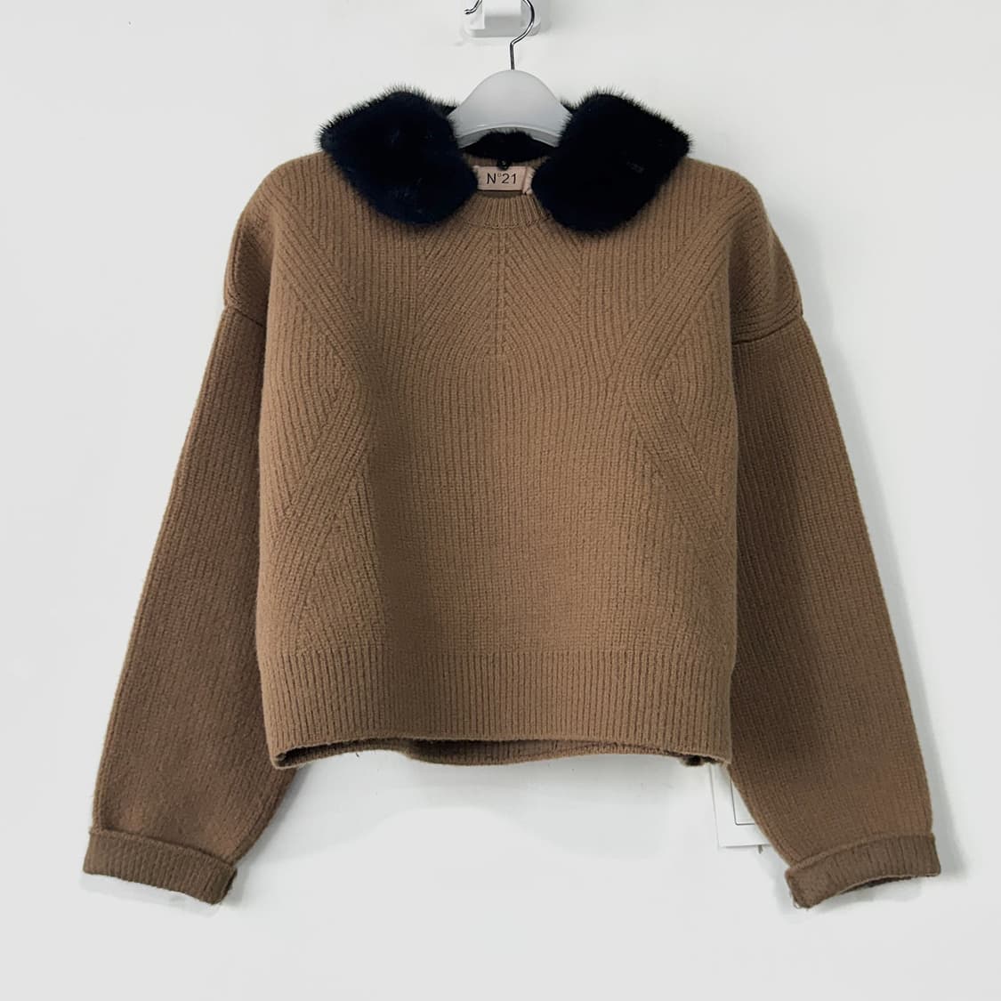 N21 밍크 카라 크롭 울 니트 상품이미지1