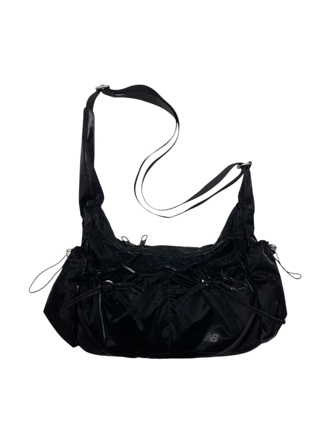 뉴발란스 블랙 드로우스트링 새틴 크로스백 상품이미지1