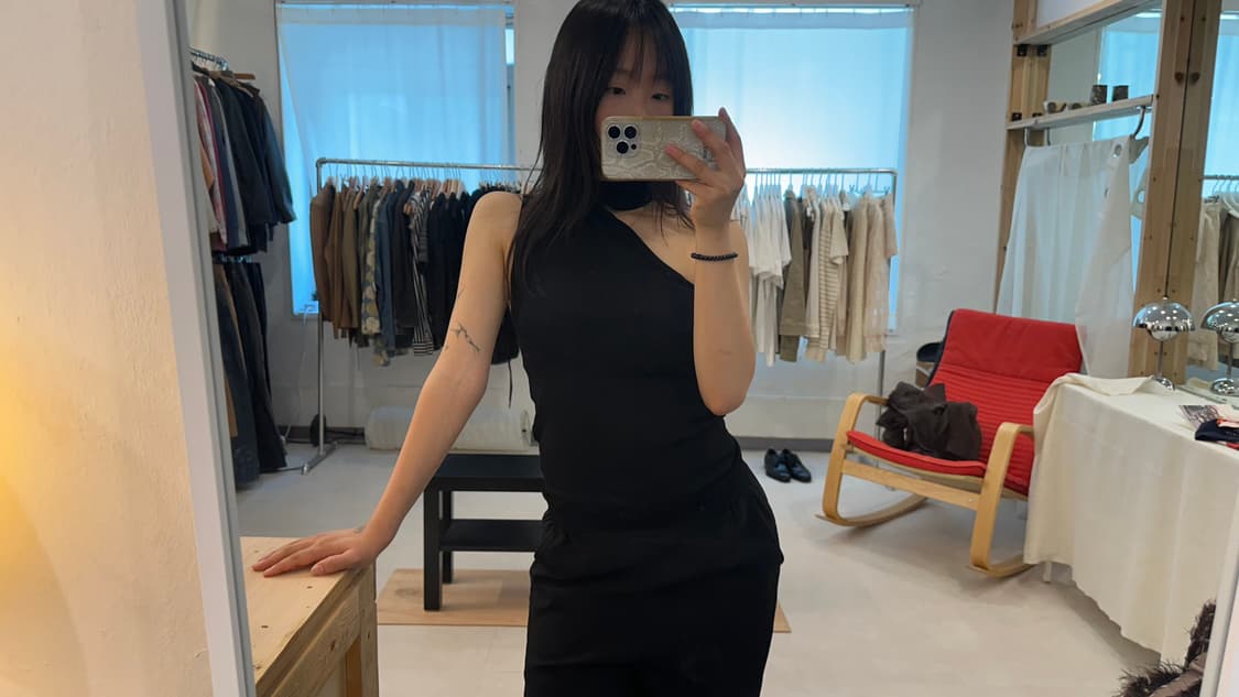 [EGOIST] half shoulder sleeveless 상품이미지4