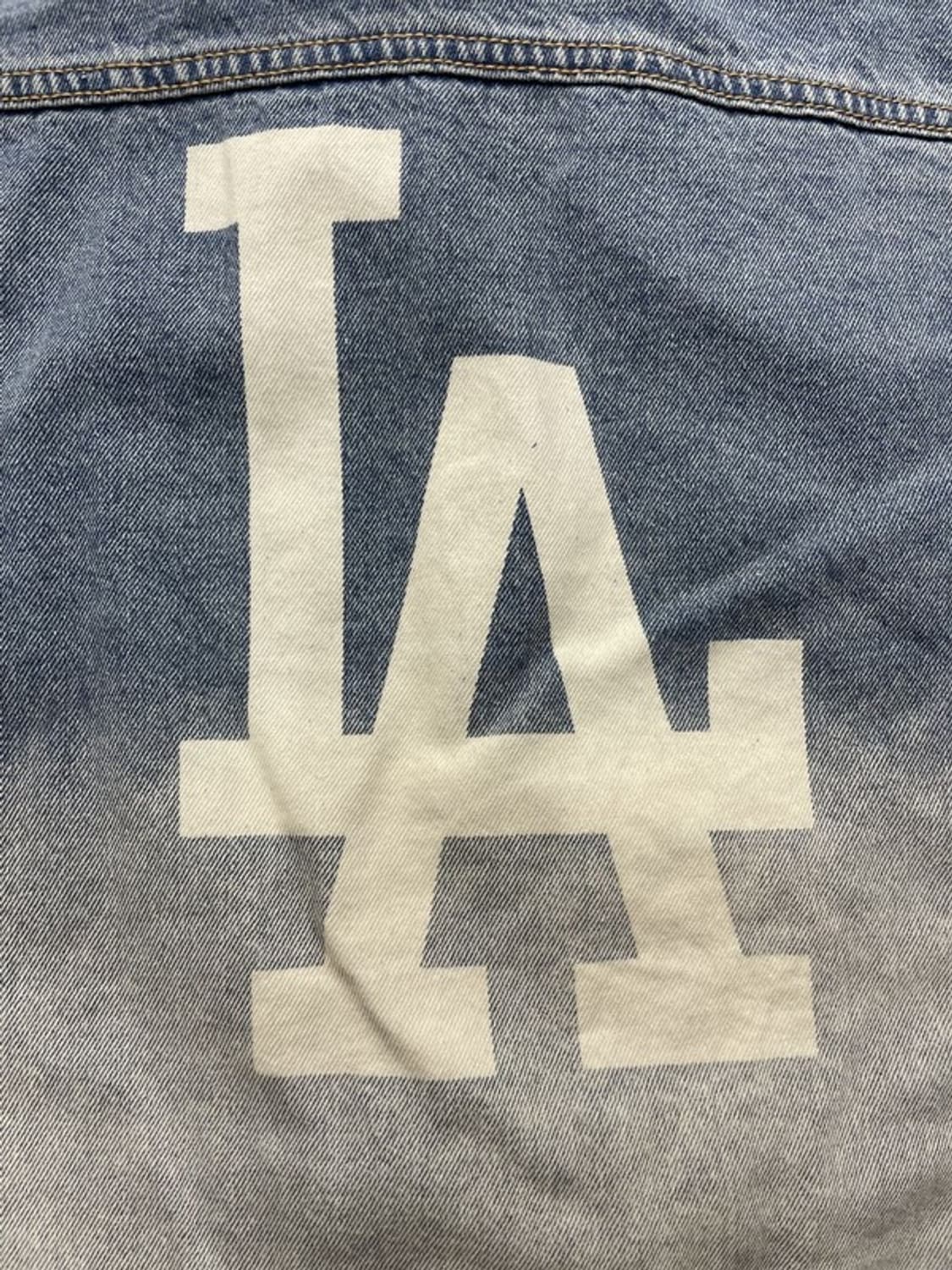 엠엘비 LA 다저스 그라데이션 데님 자켓 13Y 상품이미지4