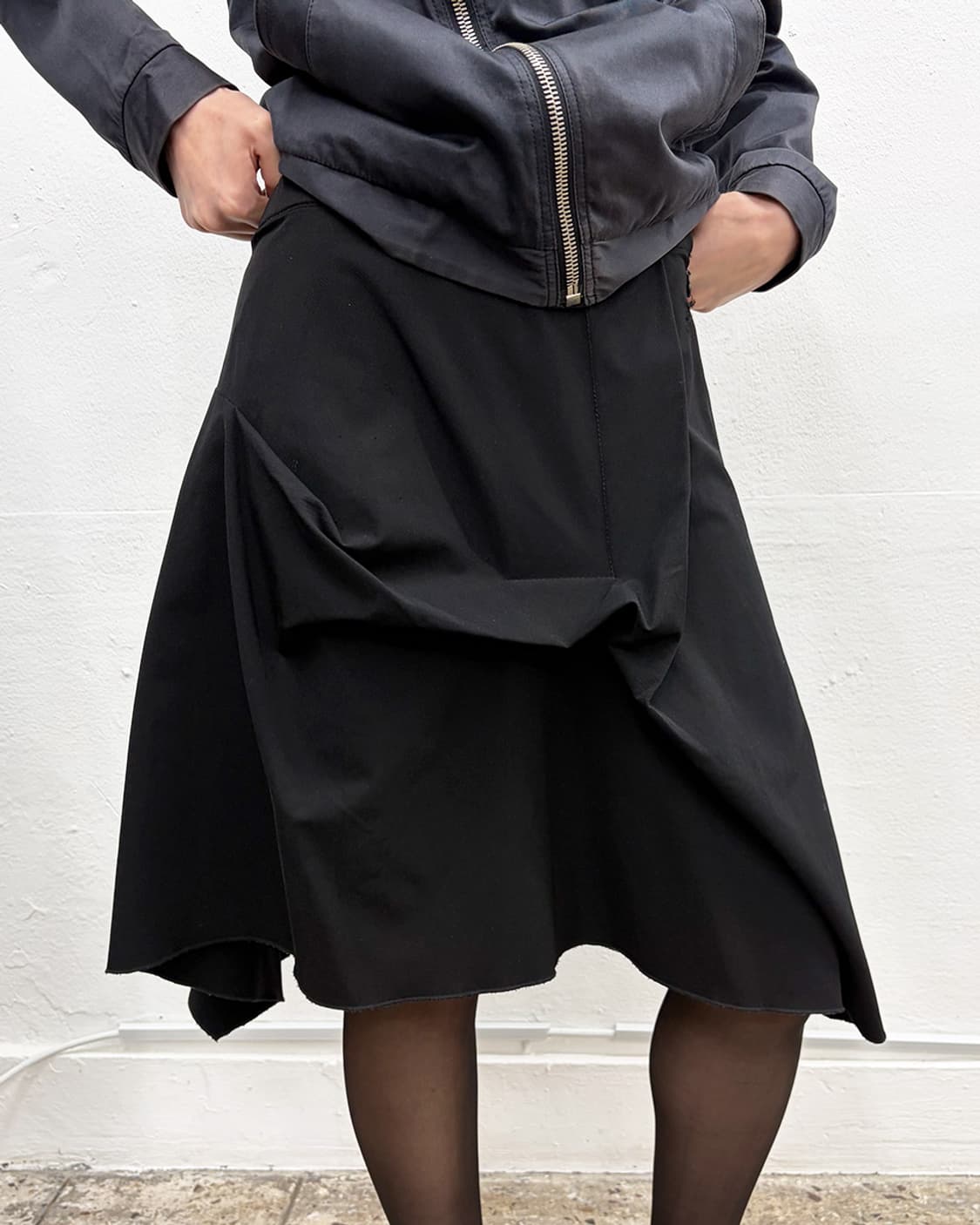 트렁크 히로코 코시노 비대칭 스커트 상품이미지4