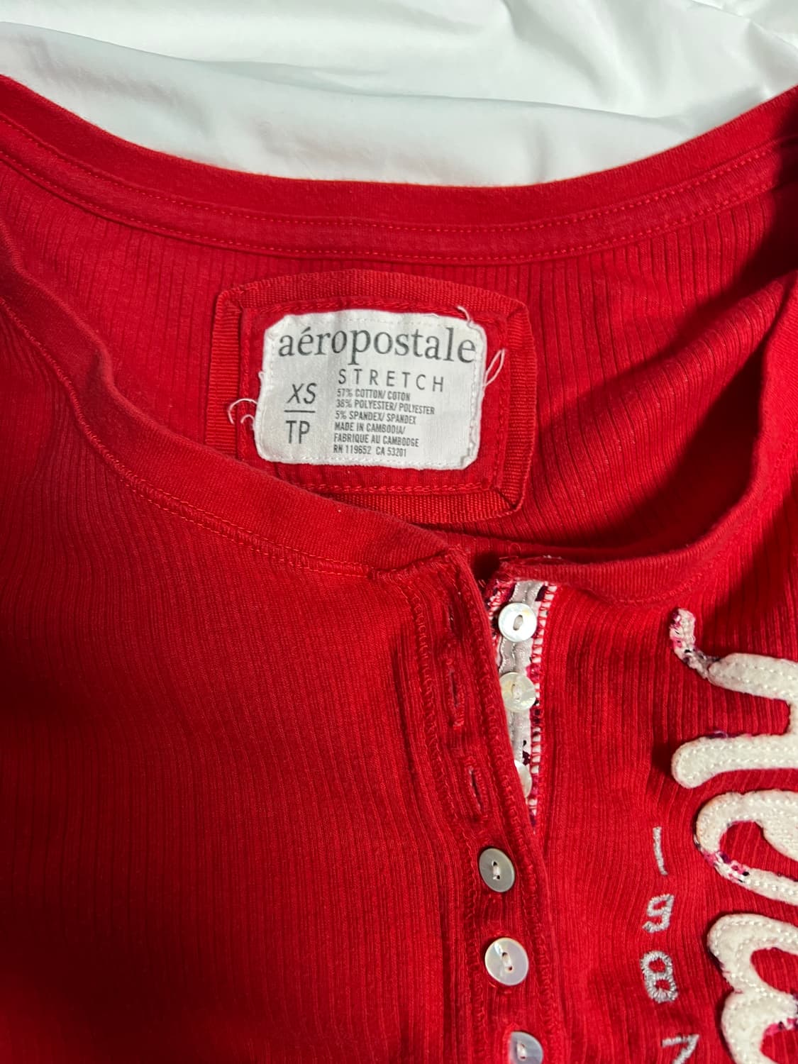 에어로포스테일 뉴욕 딱붙핏 롱슬리브 탑 00s 상품이미지2