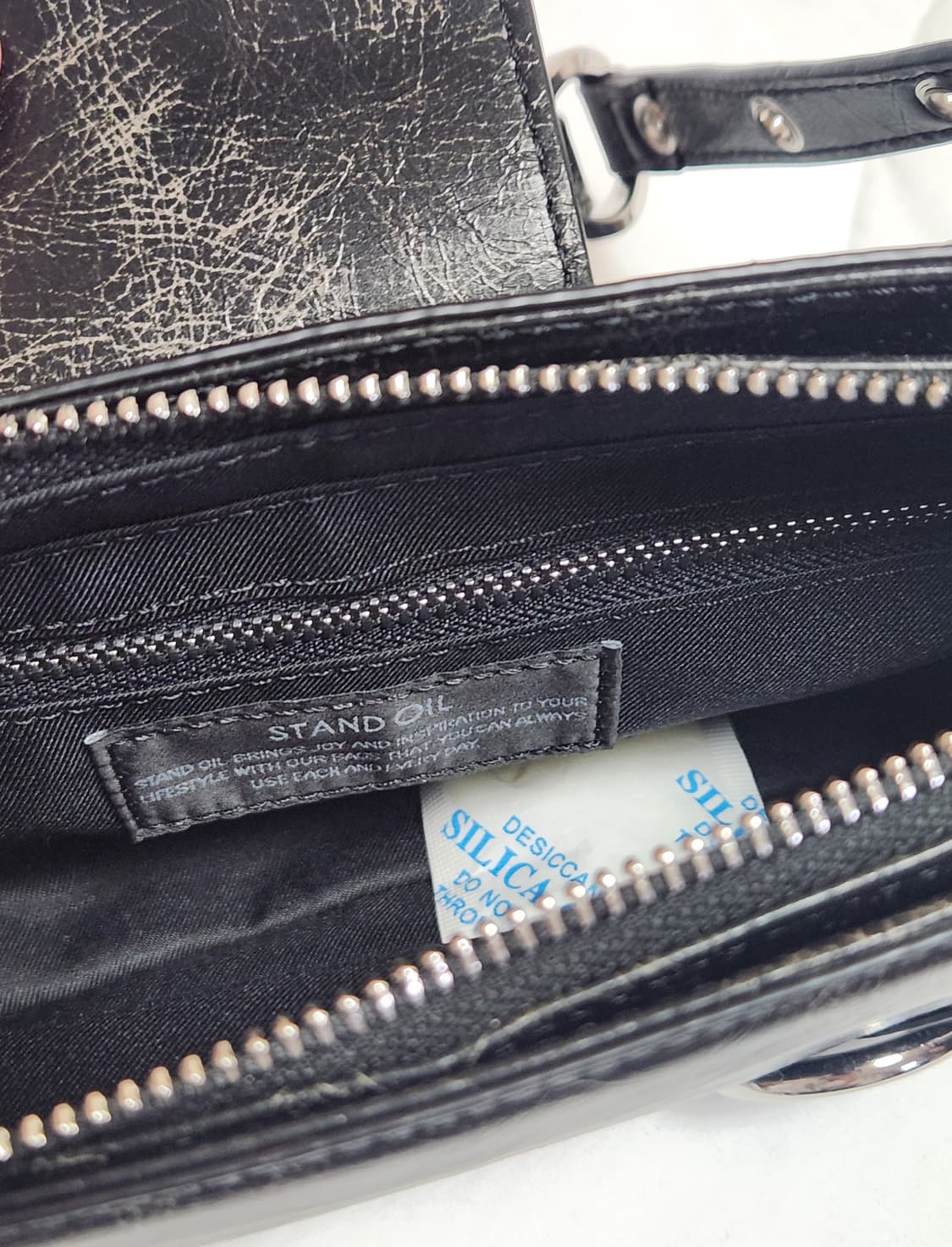 스탠드오일 무신사엠프티 트윈링 버클백 상품이미지8