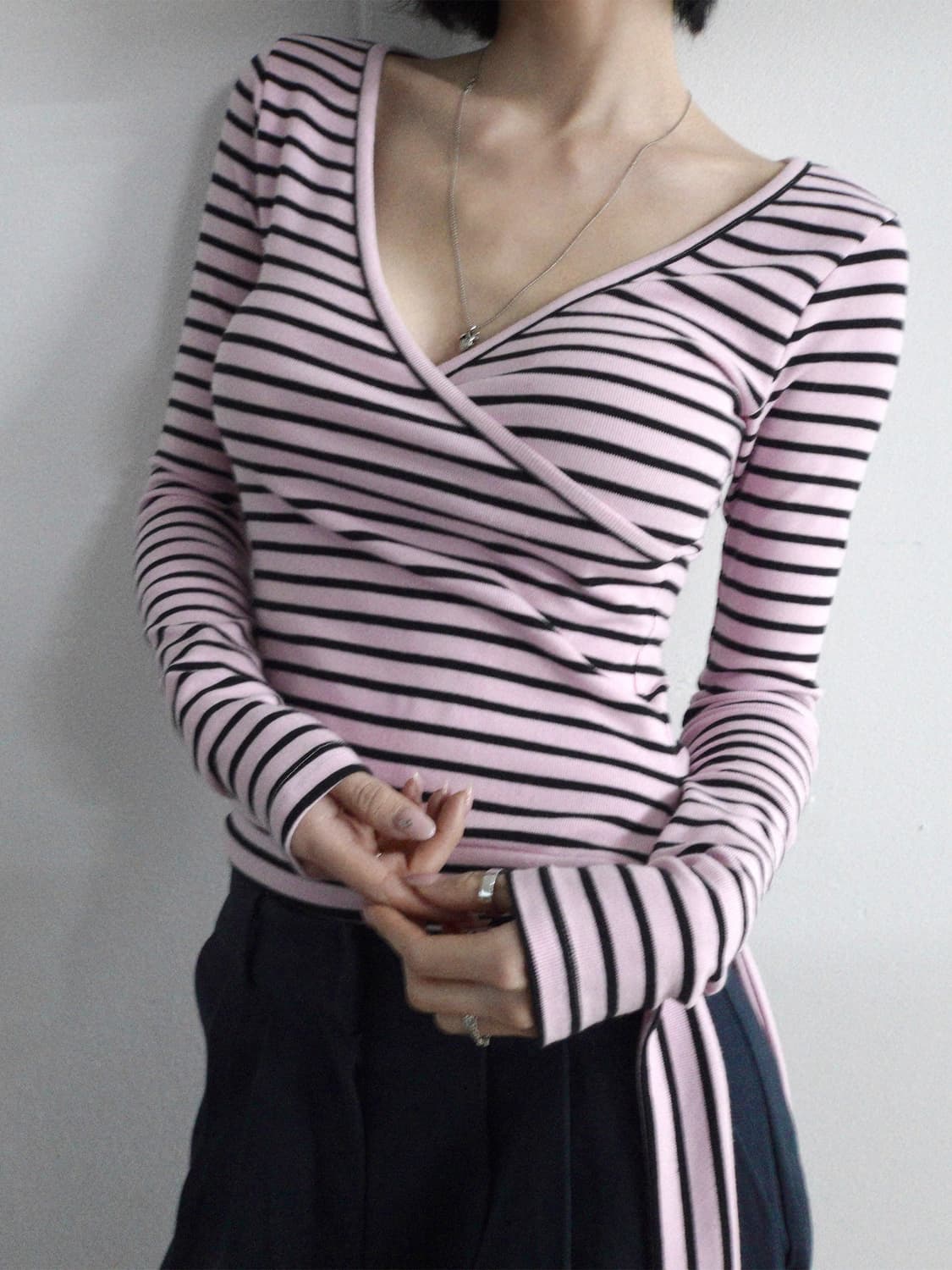페일제이드 스트라이프 랩 리본 티 Striped Lap Ribbon T 상품이미지2