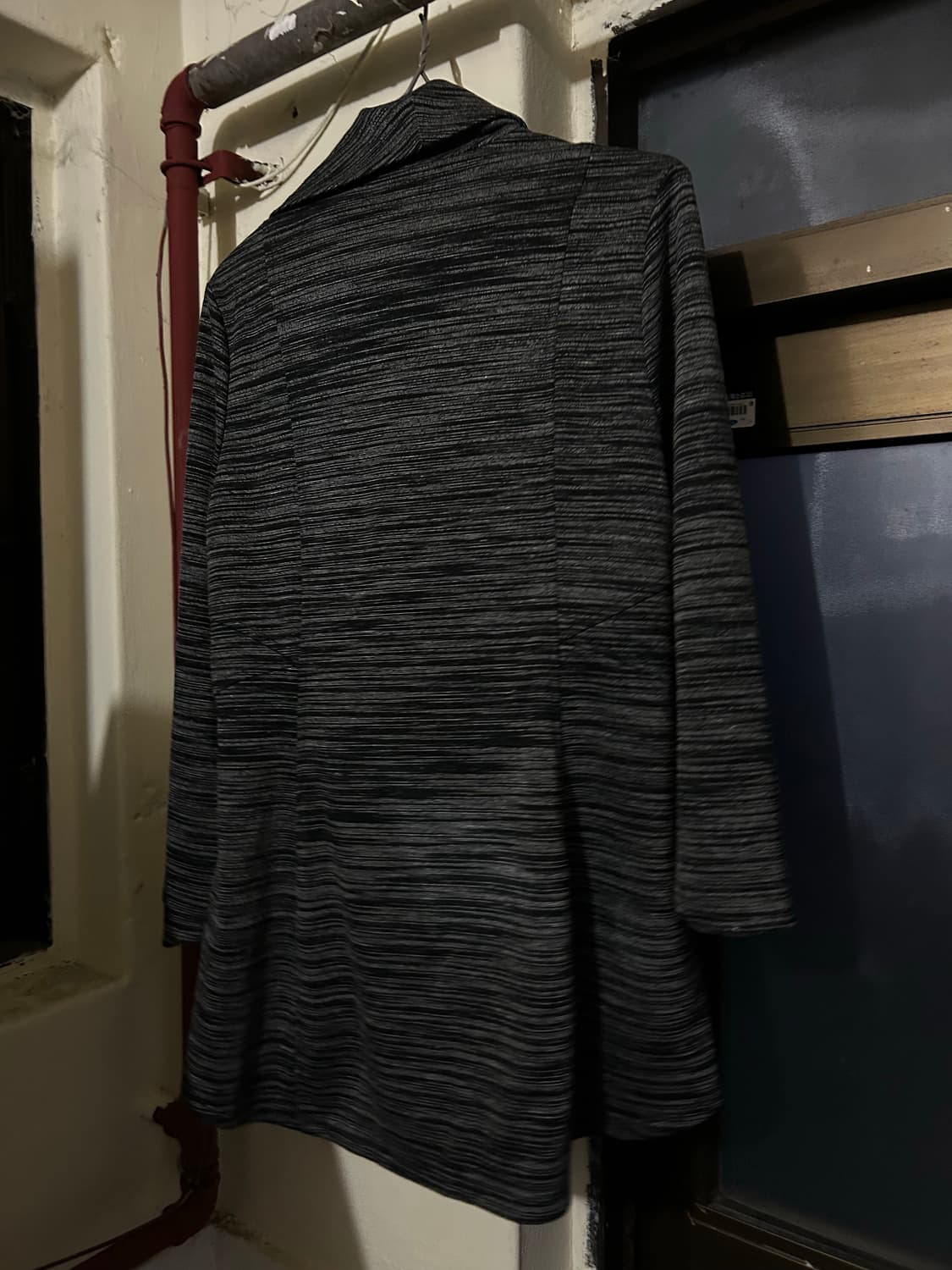 rare* WHBM 락시크 그레이 드레이프 사선 하이넥 집업 상품이미지4