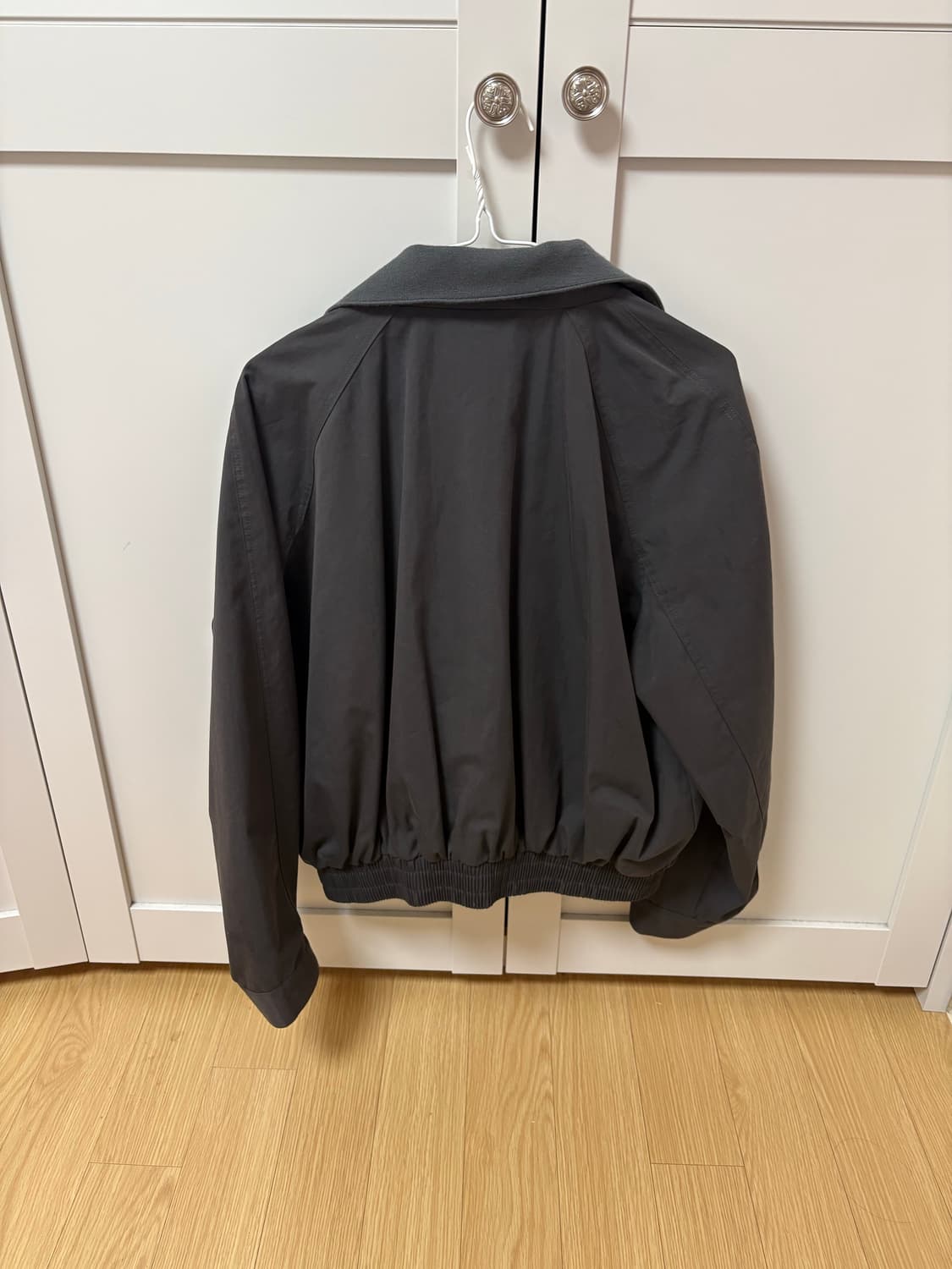 틸아이다이 봄버 자켓 차콜 상품이미지3