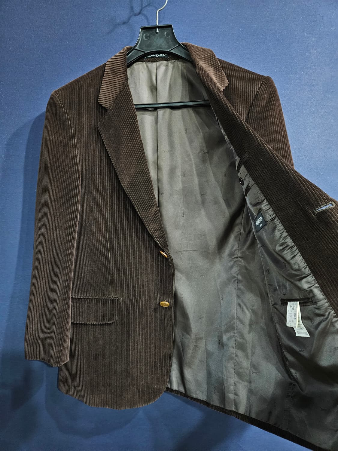 입생로랑 브라운컬러 남성 100 코듀로이 정장자켓  상품이미지8