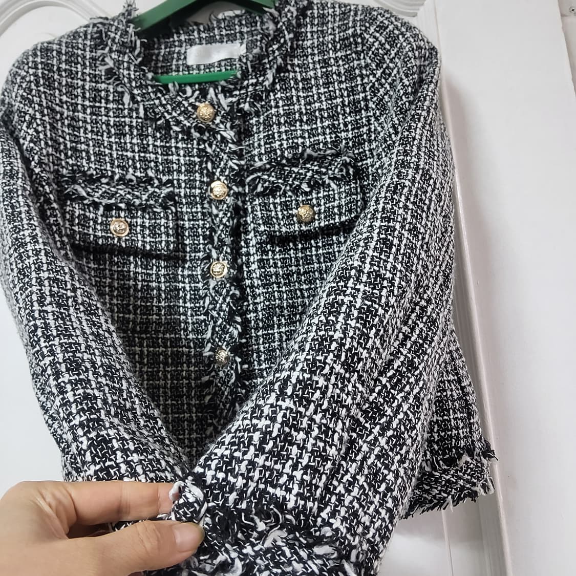 새상품 트위드 자켓 금장 버튼 봄 가을 자켓 블랙 상품이미지3
