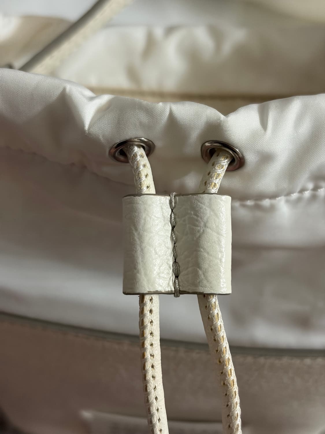 메종마르지엘라 5ac 버킷백 상품이미지9