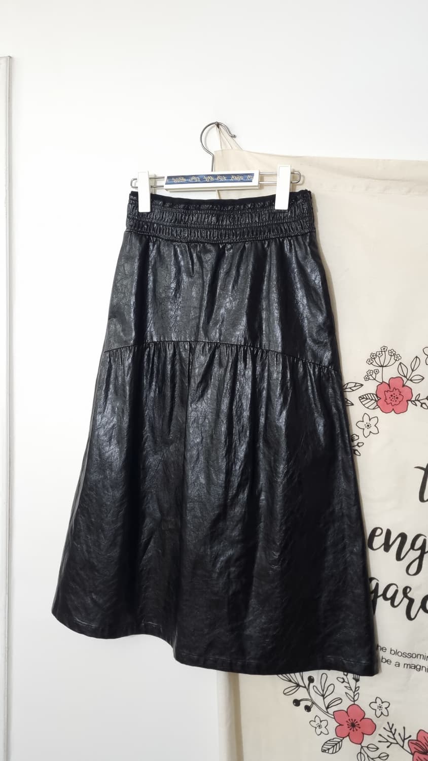 BENETTON 볼륨 레더 밴딩 롱 스커트 42 상품이미지2