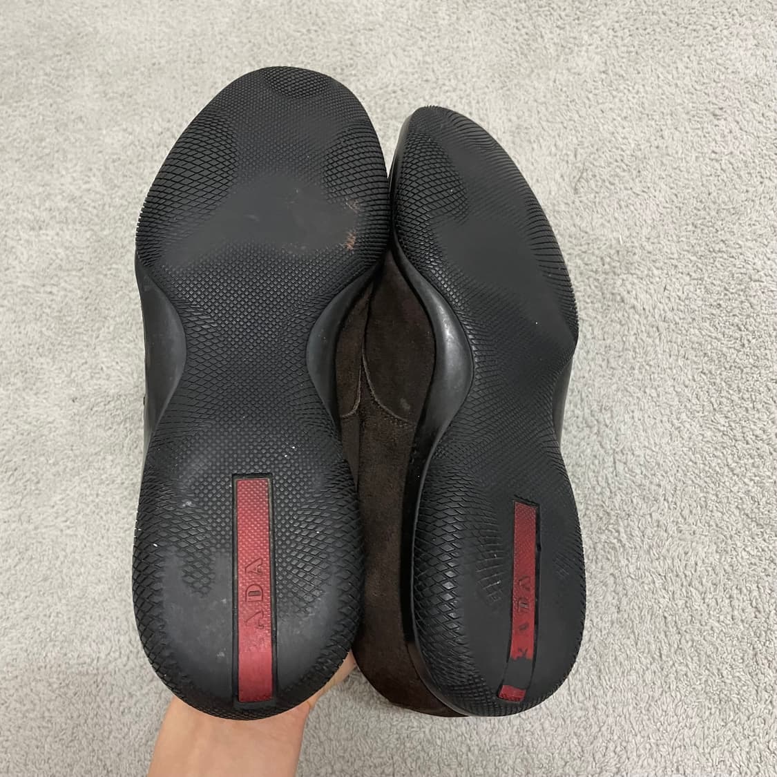 270) 프라다 스포츠 스웨이드 레더 레이스업 더비 스니커즈 상품이미지5