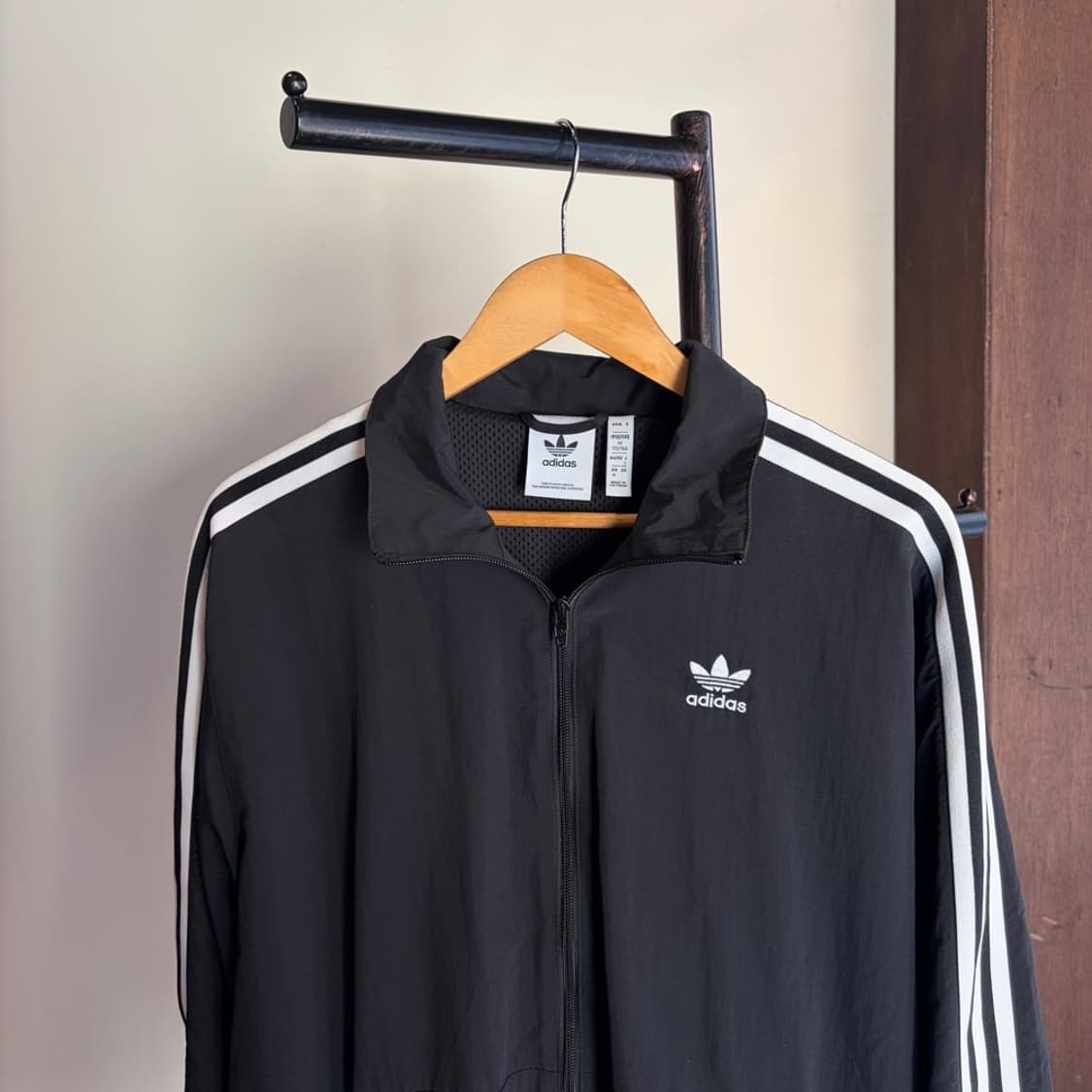 15439 - 아디다스 블랙 바람막이 자켓 상품이미지1