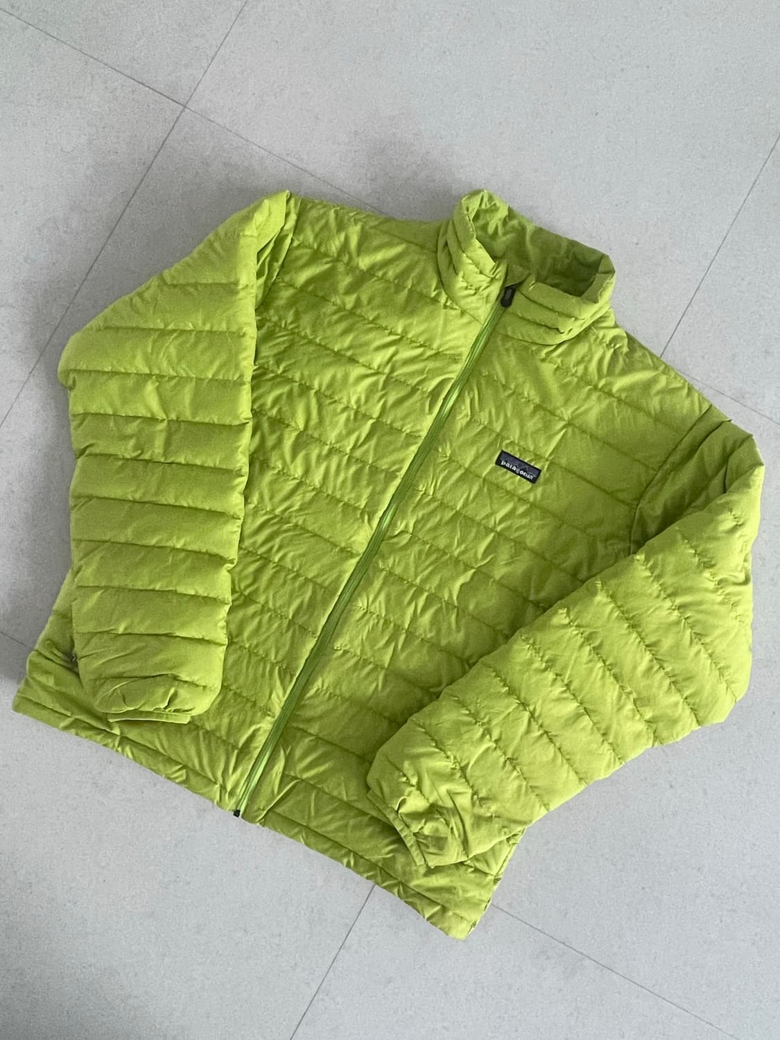 [M] 파타고니아 빈티지 패커블 다운 스웨터 형광 상품이미지1
