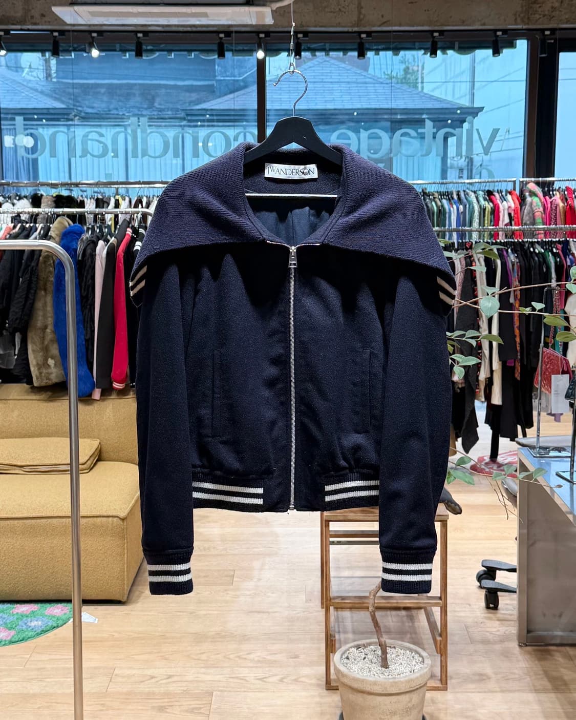 jw앤더슨 네이비 케이프 니트 집업  상품이미지1