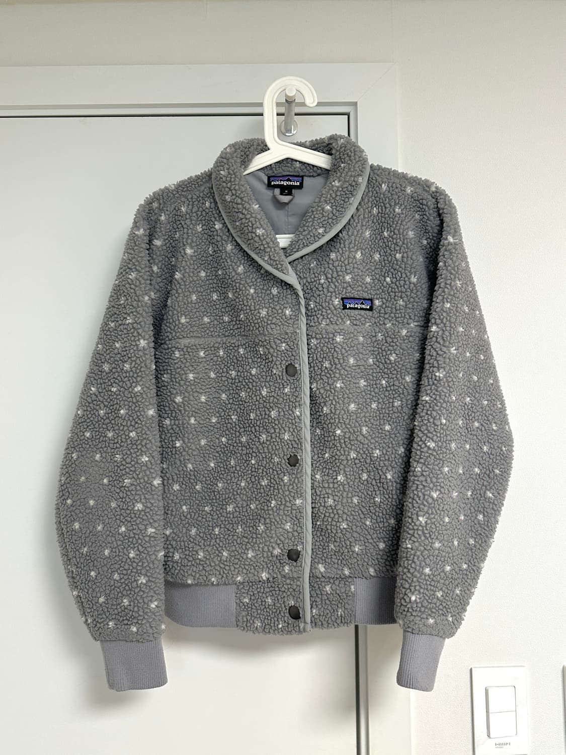 파타고니아 도트 땡땡이 플리스 자켓 그레이 상품이미지1