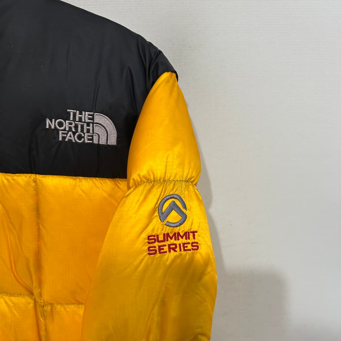 노스페이스 거위털 써밋시리즈 패딩 90 남녀공용 상품이미지2