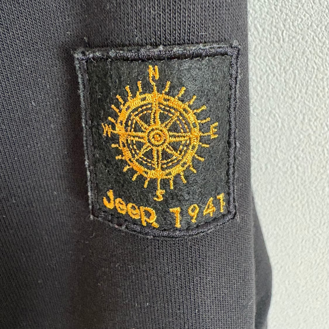 Jeep 지프 블랙 맨투맨 티셔츠 M(95) 상품이미지4