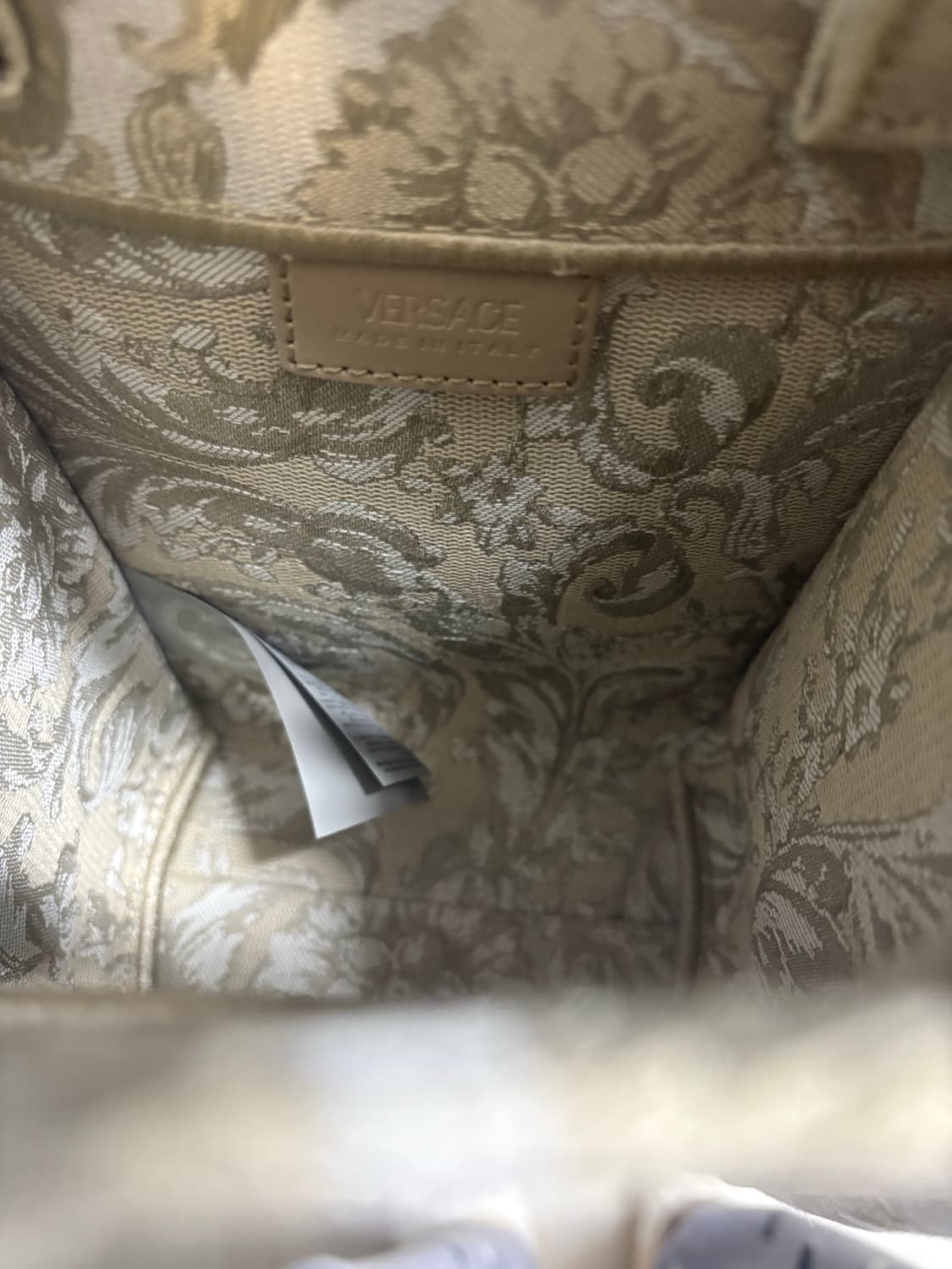 베르사체 토트백 상품이미지7