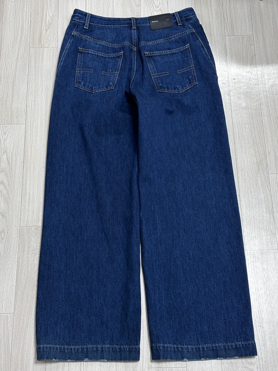 [L] 에피센터 투어리스트 tilt jeans 상품이미지3