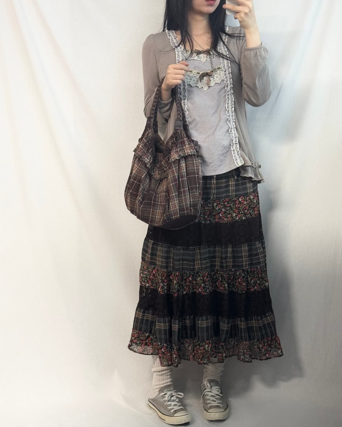 프릴 디테일 체크 패턴 숄더 백 상품이미지7