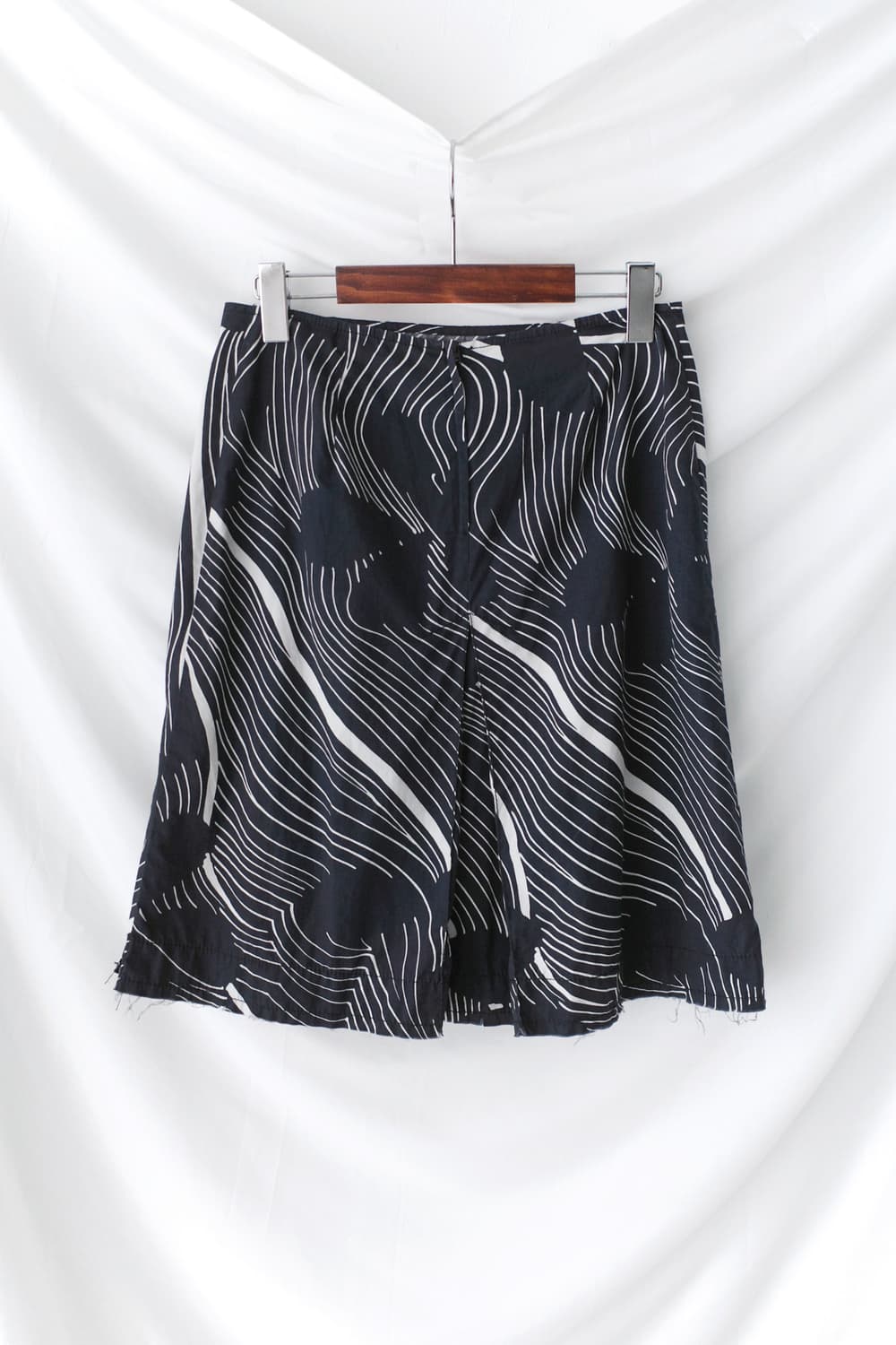 pattern tuck skirt  상품이미지2