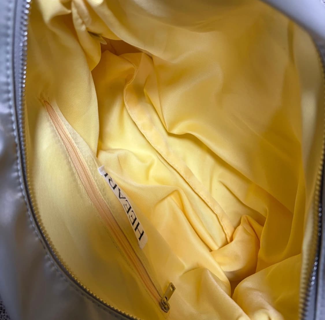 히어리 오로라 셔링 더플백 실버 상품이미지3