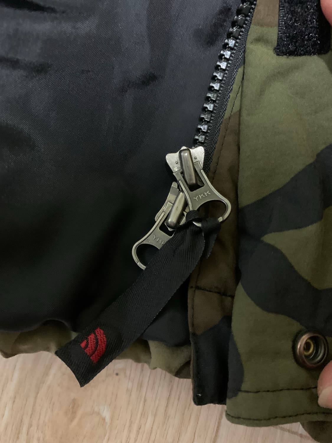 MFL20204 노스페이스 카모 바람막이 xl사이즈 상품이미지7